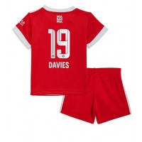 Bayern Munich Alphonso Davies #19 Hjemmebanesæt Børn 2022-23 Kortærmet (+ Korte bukser)